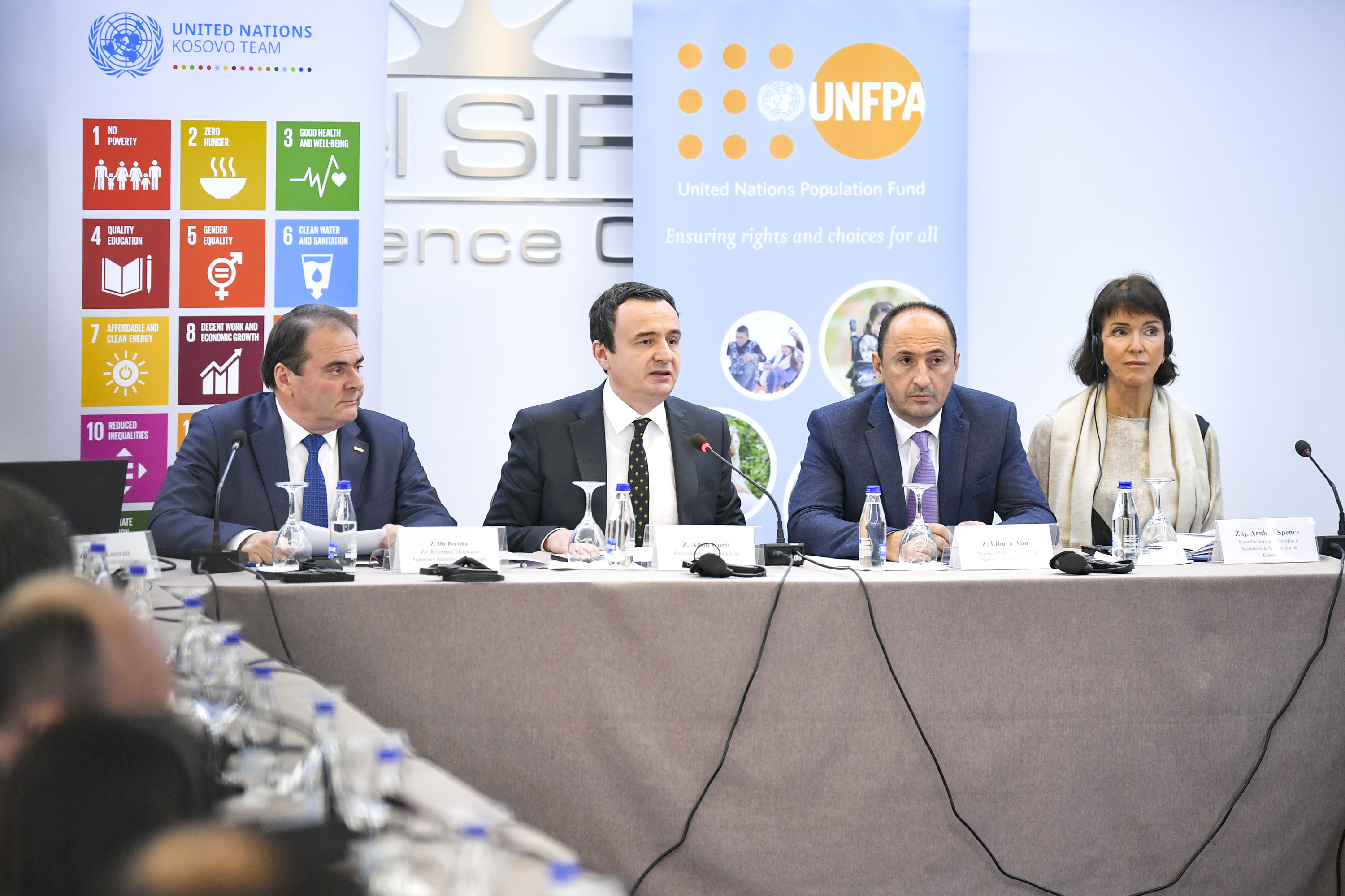 Albin Kurti te Agjencia e Statistikave - regjistrimi i popullsise