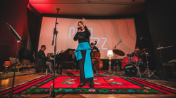 “Rona Nishliu Quartet” në rikthim të magjishëm me këngë të vjetra shqipe