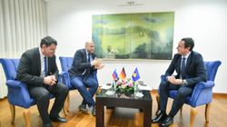 Kurti takon emisarët e Gjermanisë dhe Sllovenisë: I marrim parasysh brengat e ndërkombëtarëve