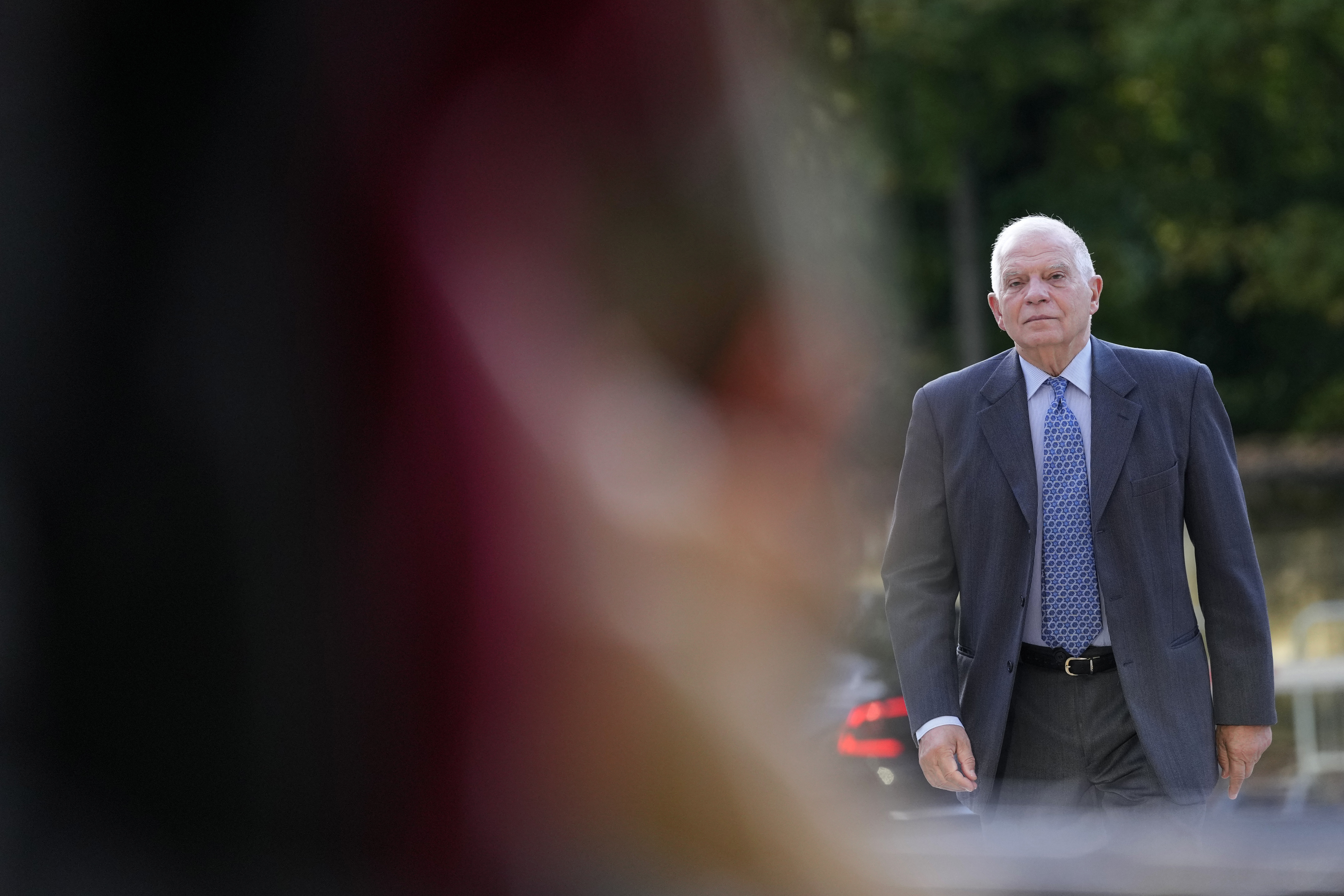 Borrell: Serbët të kthehen në institucione, Kosova ta formojë Asociacionin