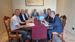 Komunat ankohen se Qeveria po ua cenon pavarësinë financiare