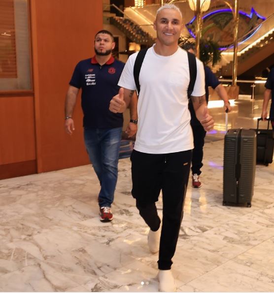 Navas fton lojtarët e Kosta Rikës ta shijojnë Botërorin