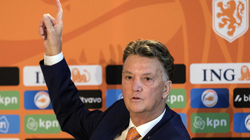 Van Gaal përkrah tifozët që bojkotojnë turneun
