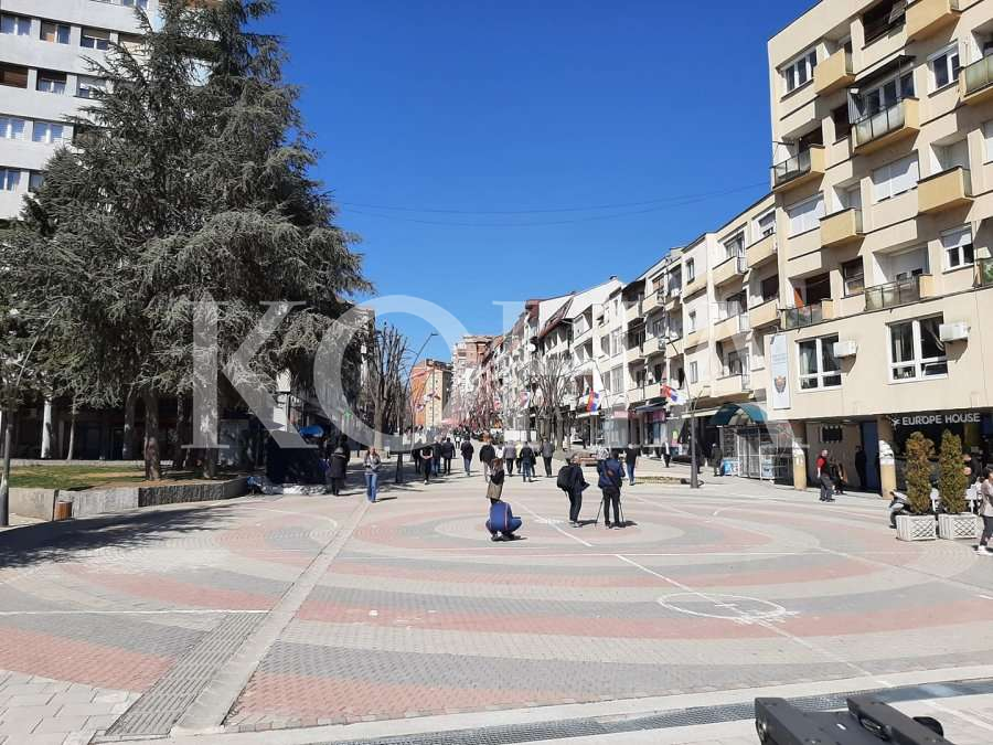 Zëvendësimi i serbëve të dorëhequr – pa konkurse dhe me riorganizimin e stafit ekzistues