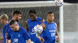 Dy lojtarë të Francës fyhen në baza raciste