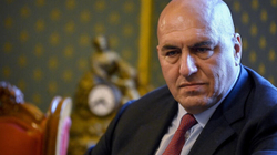 Ministri italian i Mbrojtjes: Jemi të gatshëm të ndihmojmë që të kalohet ngërçi Kosovë-Serbi