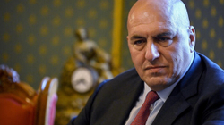 Ministri italian i Mbrojtjes: Jemi të gatshëm të ndihmojmë që të kalohet ngërçi Kosovë-Serbi