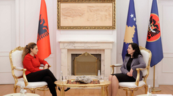 Osmani e Xhaçka diskutojnë fuqizimin e koordinimit në politikën e jashtme