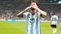Messi barazohet me Maradonan