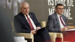 Sveçla: Dhuna në baza gjinore duhet të trajtohet me urgjencë