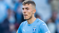 Sejdiu vazhdon kontratën me Malmon