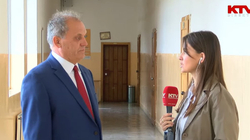 Drejtori i shkollës “Ahmet Gashi”: Besoj se orët e humbura do të kompensohen