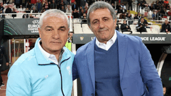 Trajneri i Sivassporit fajëson gabimet e lojtarëve për humbjen nga Ballkani 