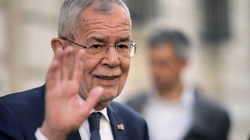 Alexander Van der Bellen pritet të rizgjidhet president i Austrisë