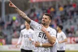 Albert Bunjaku - Kosova