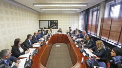 Gjetjet e auditorit përplasin opozitën me ministrin Murati