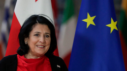 Gjeorgjia paralajmëron ndryshim të regjimit të vizave për rusët