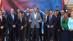 Në Kuvendin e Serbisë formohet koalicioni “për mbrojtje të Kosovës”