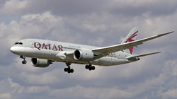 Pesë australiane padisin linjën ajrore të Katarit për ekzaminime të dhunshme