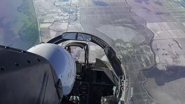 Një tjetër avion ushtarak rus përplaset në ndërtesë banimi, vdesin dy pilotë