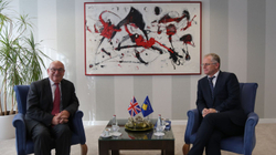 Britania zotohet se do ta përkrahë Kosovën, sidomos në NATO