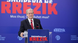 Sali Berisha njofton për datën e protestës, e quan Edi Ramën antishqiptar