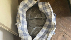 Policia ia sekuestron 10 kg marihuanë një serbi në Mitrovicën e Veriut