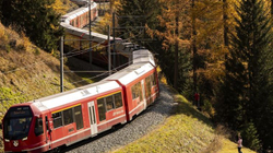 Zvicra vendos rekord botëror për trenin më të gjatë të pasagjerëve
