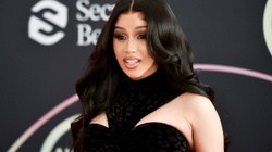 Cardi B e dëshiron një fëmijë të tretë