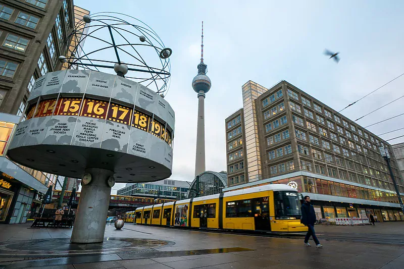 Bileta mujore në transport publik prej 9 eurosh uli emetimet e CO2 me 1.8 milionë tonë në Gjermani