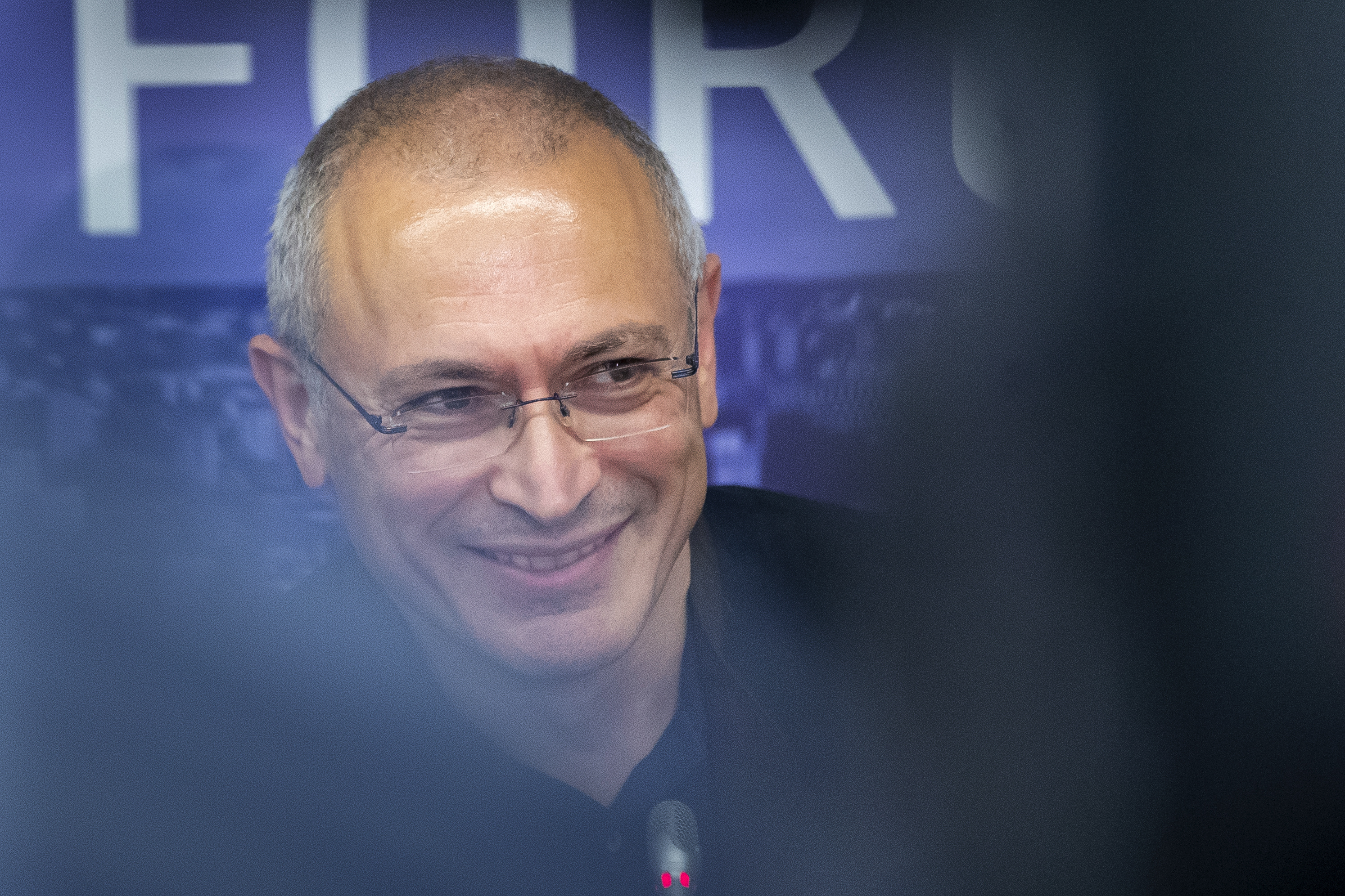 Kritiku i Kremlinit Khodorkovsky u bën thirrje rusëve të sabotojnë regjimin e Putinit
