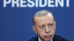 Greqia i paralajmëron aleatët ndërkombëtarë për rrezikun për luftë me Turqinë