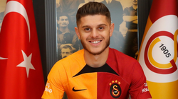 Rashica te Galatasaray për ta kthyer karrierën në rrugën e duhur