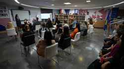 Letërsia e diasporës e etiketuar dhe në disavantazh