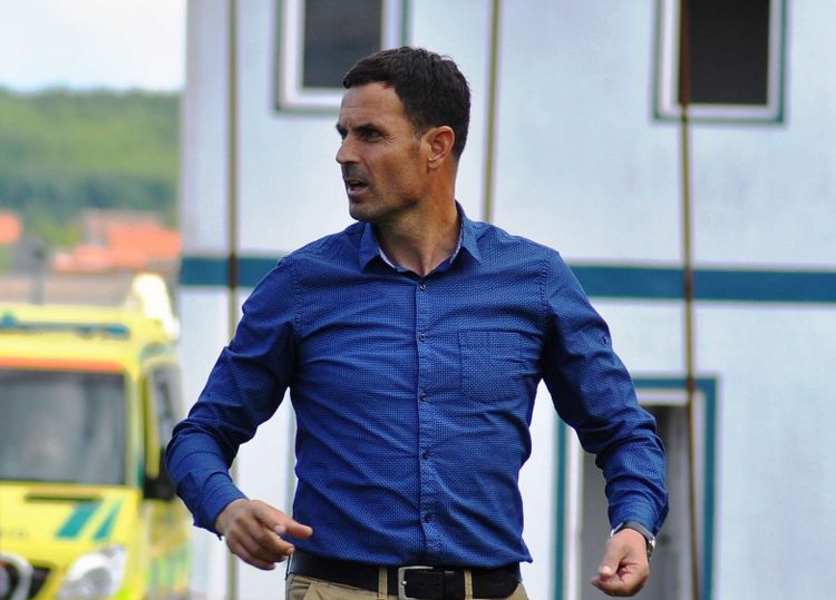 Thaqi fajëson fushën për mungesë të fitoreve