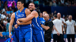 Italia në çerekfinale, e mposht Serbinë