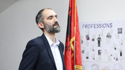 Deputeti i VV-së i përgjigjet Krasniqit: Po, ne kemi frikë ta vjedhim dhe ta ndajmë Kosovën