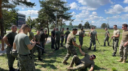 Marinsat amerikanë trajnuan policët ushtarakë të FSK-së