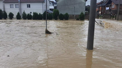Qeveria: Është nisur nga Prishtina një njësi me pompa për tërheqjen e ujit në zonat e vërshuara