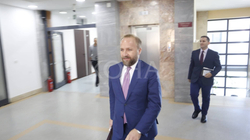 Tahiri për deklaratat e Kurtit për mundësi të luftës: Nuk e di çfarë gjendje mendore po operon
