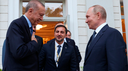 Erdogan: Rusia duhet t’i kthejë tokat e okupuara, Putini i gatshëm t’i japë fund luftës