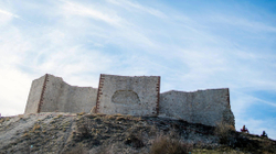 Harrohen dëmtimi i Kalasë së Novobërdës dhe kontrabanda me artefakte