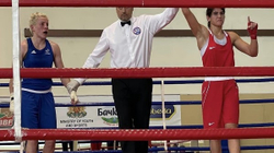 Boks, Donjeta Sadiku mposht ish-kampionen e botës