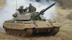 Ukraina ankohet se Sllovenia po e furnizon me tanke shumë të vjetra