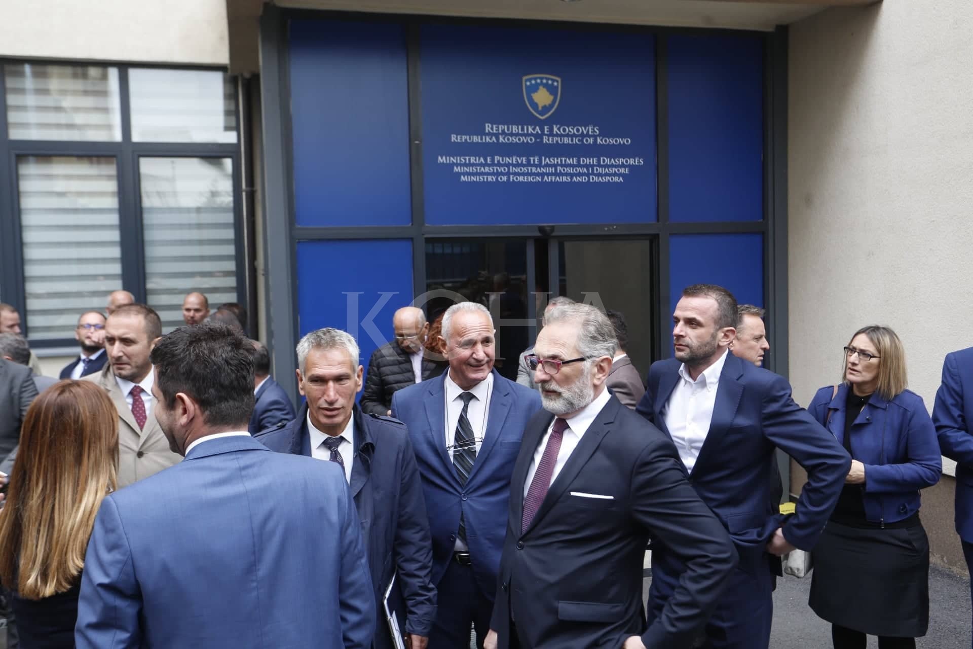 Shoqata Sindikale e MPJD-së akuzon menaxhmentin se ka thyer zyrën e Malokut