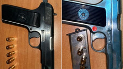 Sekuestrohen dy armë zjarri në Prishtinë”