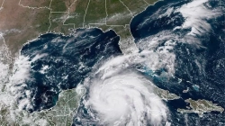 Florida përgatitet për “katastrofë të madhe” nga uragani Ian