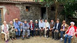 12 vëllezër e motra spanjollë hyjnë në “Guinness” për moshën më të madhe të kombinuar