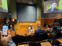 Përurimi i librit, lahutari Isë Elezi dhe shfaqja e dokumentarit në Universitetin e Harvardit