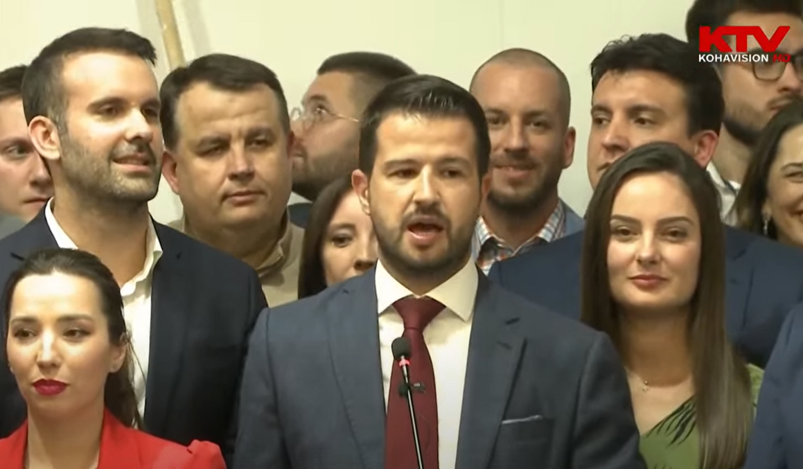 Gjukanoviqi bie nga pushteti, presidenti i ri 36-vjeçari Milatoviq